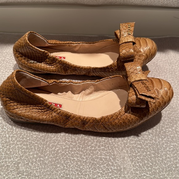 Prada flats size 6 - Picture 4 of 6